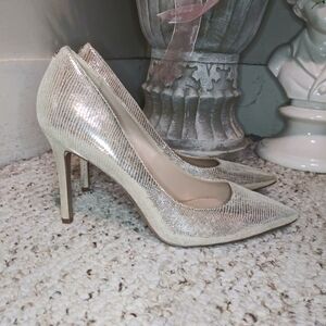 Sam Edelman Hazel Sexy Shimmery Gold, Lizard Printed Pointed Toe Leather Pumps
